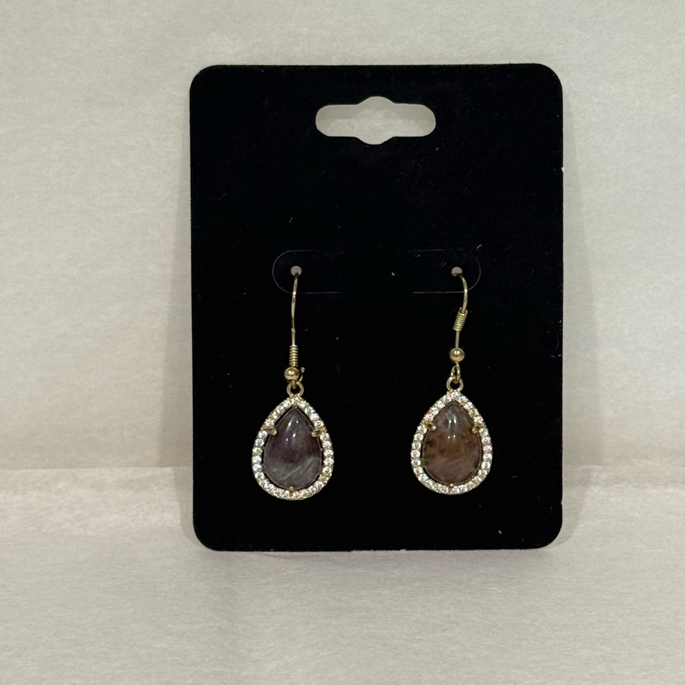 Elegant Gold and Brown Teardrop Earrings